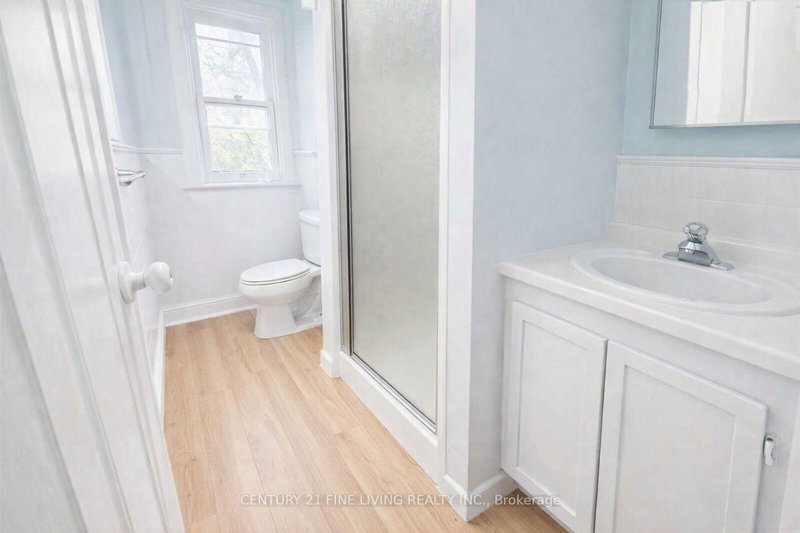 146 Bradford St photo 3