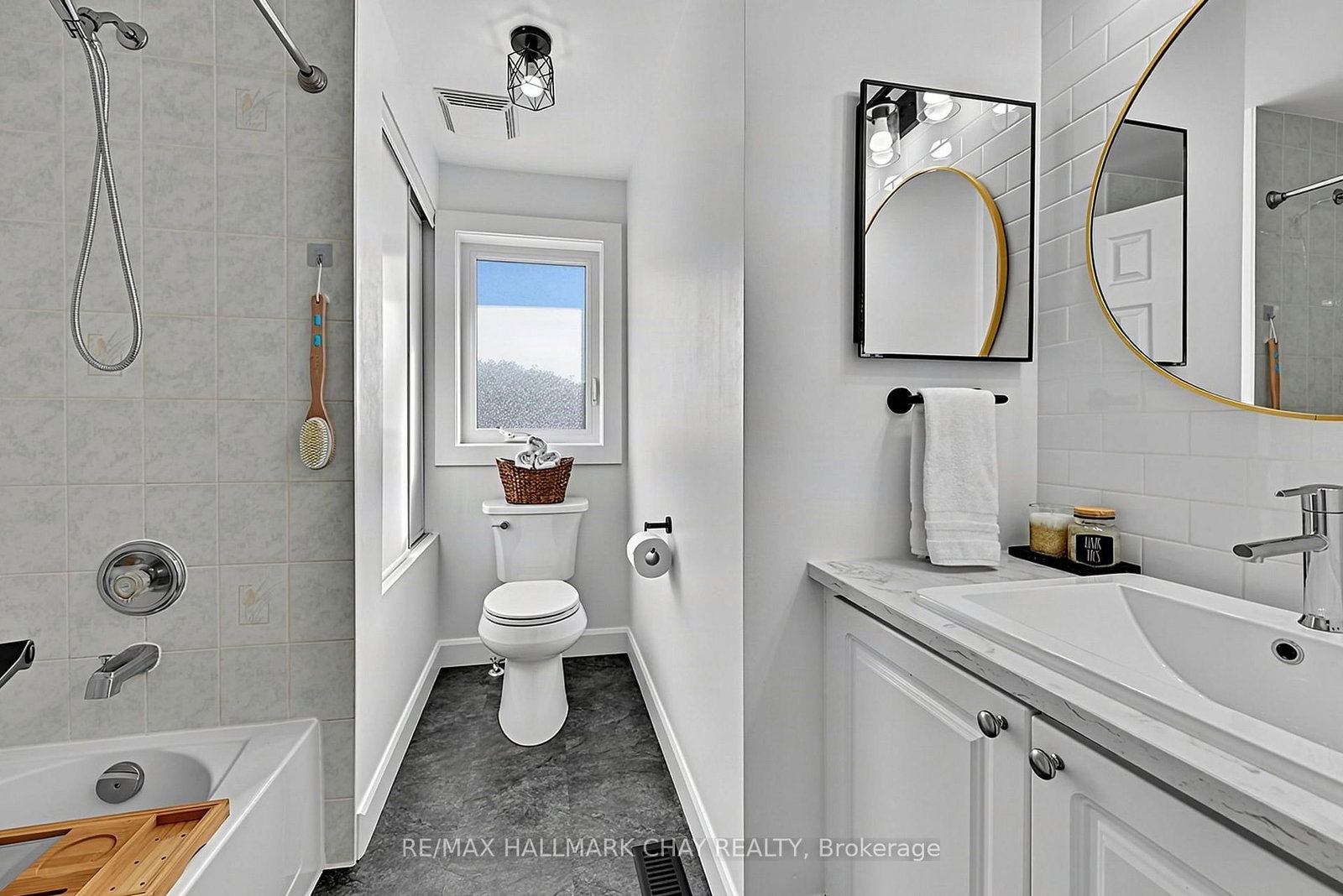 38 Kenwell Crescent • #3 • Barrie, ON photo 19