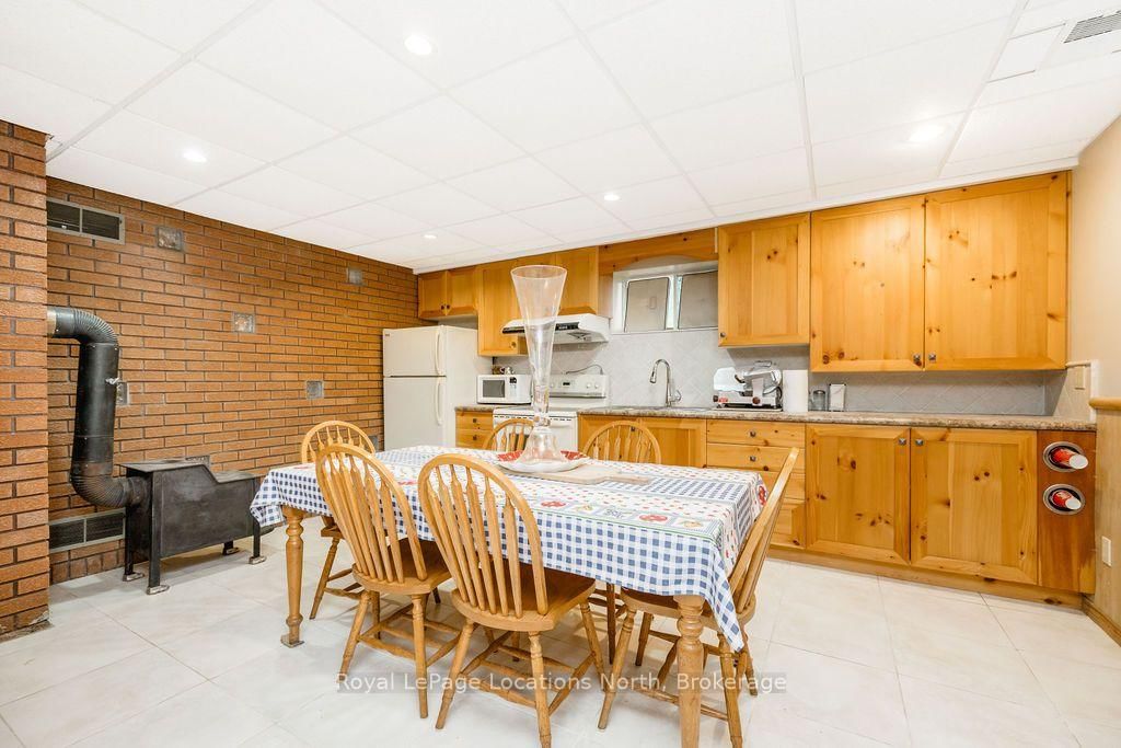 1000 Lawson Road • Tiny, ON photo 31