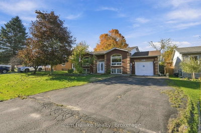 464 West Street W • Tay, ON photo 2