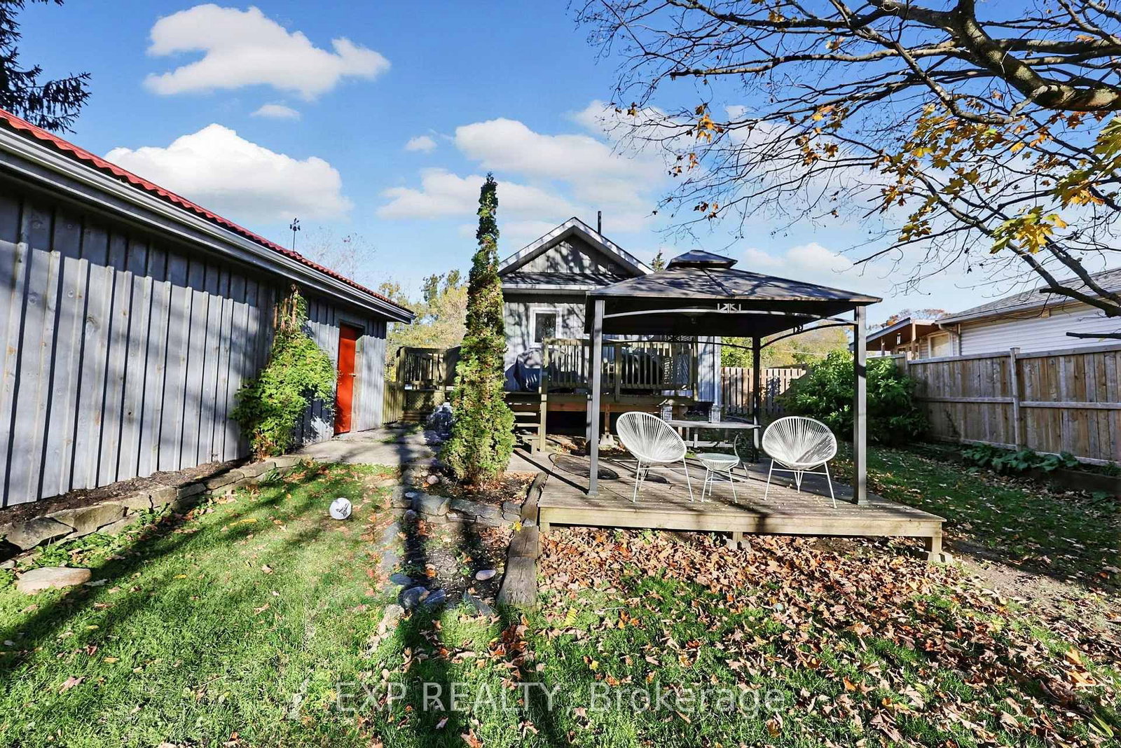 323 BELL Street • Tay, ON photo 33