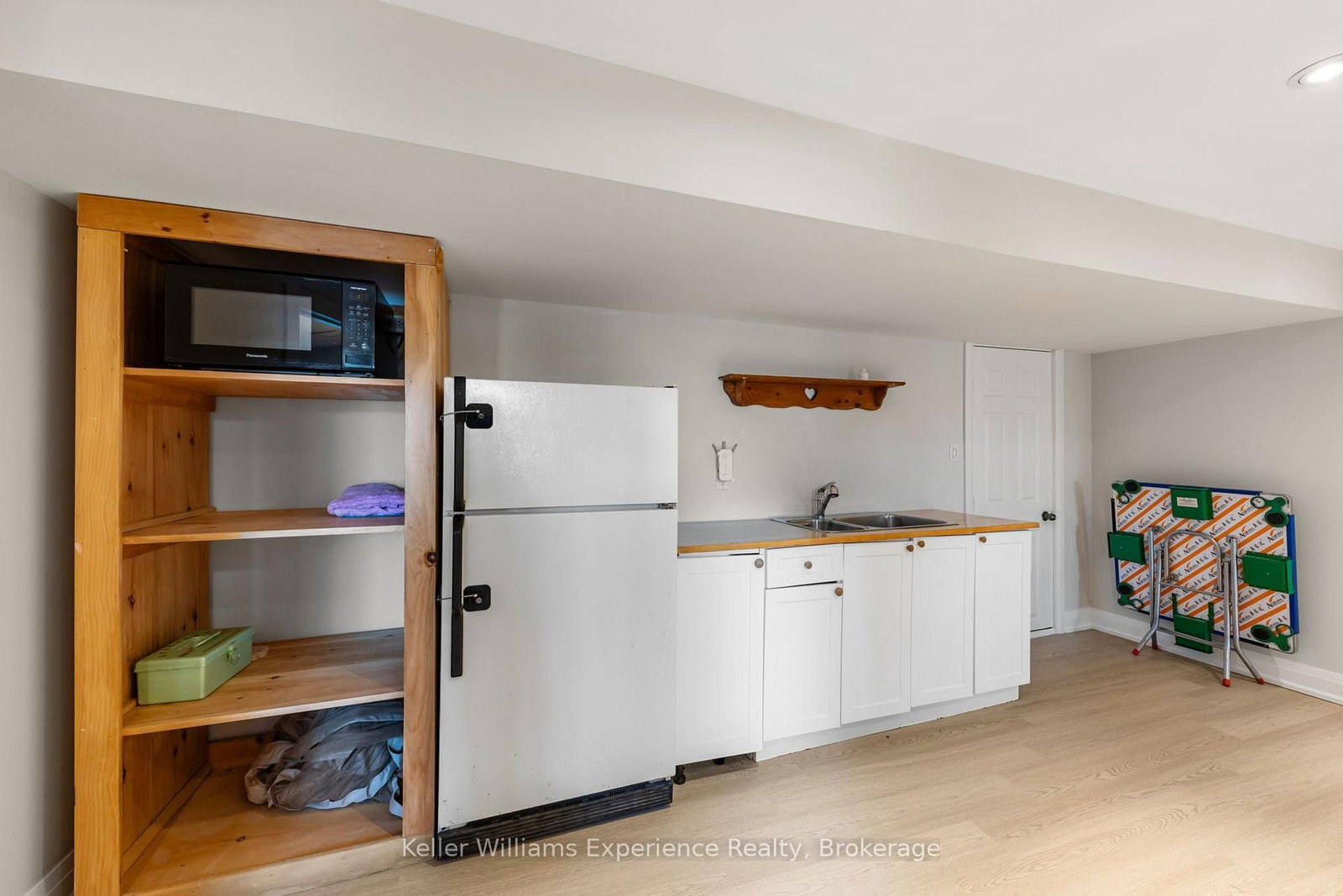 21 Lakeview Crescent • Tiny, ON photo 26