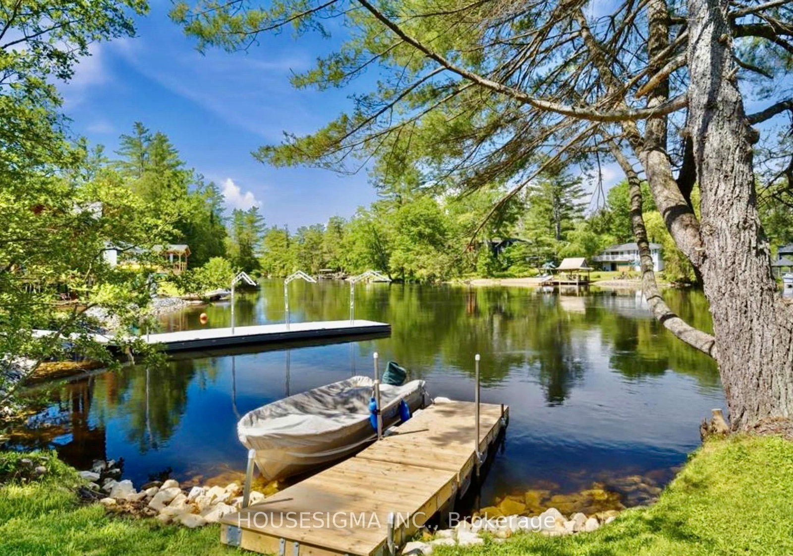 8168 Laidlaw Avenue • Ramara, ON photo 12