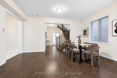 126 Durham Avenue • Barrie, ON photo 6