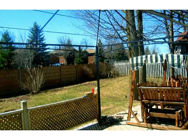 61 Barwick Dr, Barrie, L4N 6Z5 | Image 2