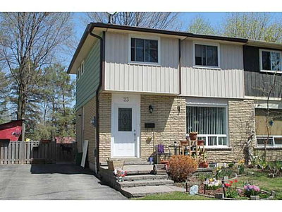 Semi-Detached House sold at 23 Chaucer Crescent, Barrie, Ontario, L4N 4T8 - Letitia Heights - MLS: S1503756