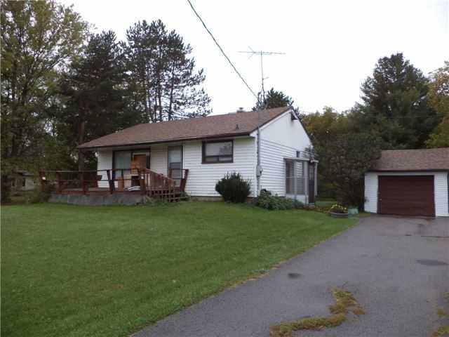 910 Veterans Dr, Barrie, L9J 0E5 | Image 2