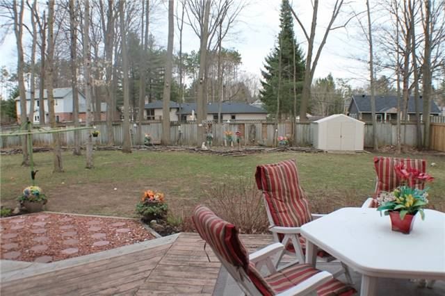 8 Malta Cres, Springwater, L9X 0P2 | Image 3