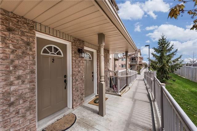 2 - 83 Goodwin Dr, Barrie, L4N6K4 | Image 2