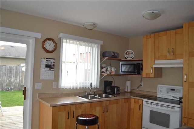 177 Hanmer St E, Barrie, L4M 6W6 | Image 3