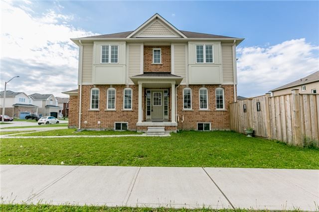 147 Sun King Cres, Barrie, L4M0E4 | Image 2