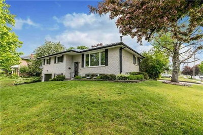 Detached House sold at 3 Blue Mound Drive, Barrie, Ontario, L4M 4B1 - Wellington - MLS: S3841473