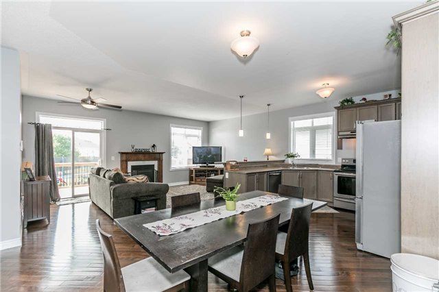 9 Broadpoint St, Wasaga Beach, L9Z3B9 | Image 3