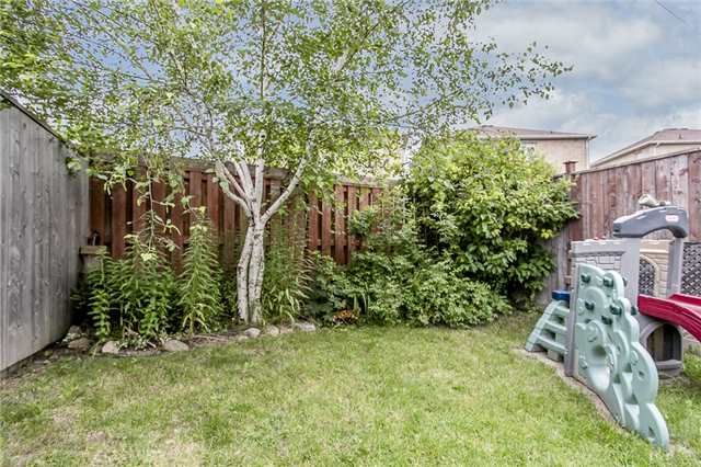 233 Stanley St, Barrie, L4M 6X9 | Image 2