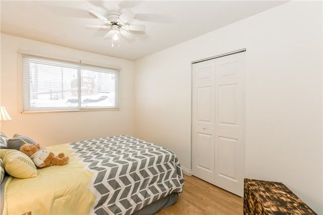 33 Parkwood Dr, Wasaga Beach, L9Z 2T2 | Image 3