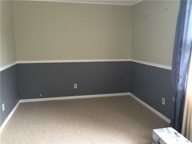 120 Dunlop St, Orillia, L3V 5P4 | Image 2