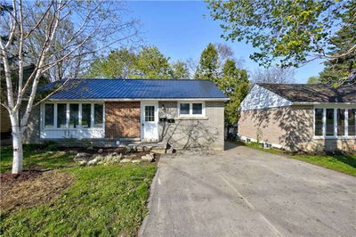 Detached House sold at 188 St Vincent Street, Barrie, Ontario, L4M3Z4 - Wellington - MLS: S4136412