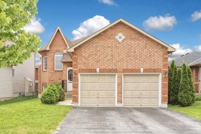 Detached House sold at 9 Catherine Drive, Barrie, Ontario, L4N 0Y5 - Painswick South - MLS: S4155360