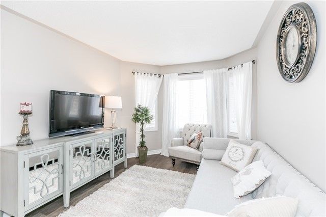 114 Bird St, Barrie, L4N0W6 | Image 2