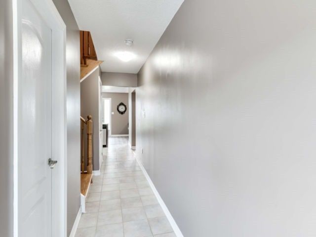 6 - 29 Madelaine Dr, Barrie, L9J 0G8 | Image 3