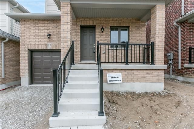 17 Bedford Estates Cres, Barrie, L4N 9K5 | Image 2