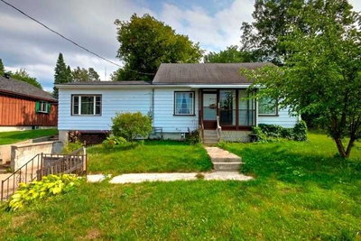 Detached House sold at 127 Ardagh Road, Barrie, Ontario, L4N3V5 - Ardagh - MLS: S4377959