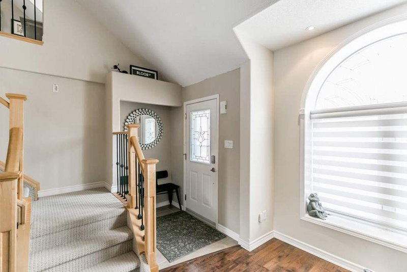 12 - 358 Little Ave, Barrie, L4N 2Z6 | Image 3