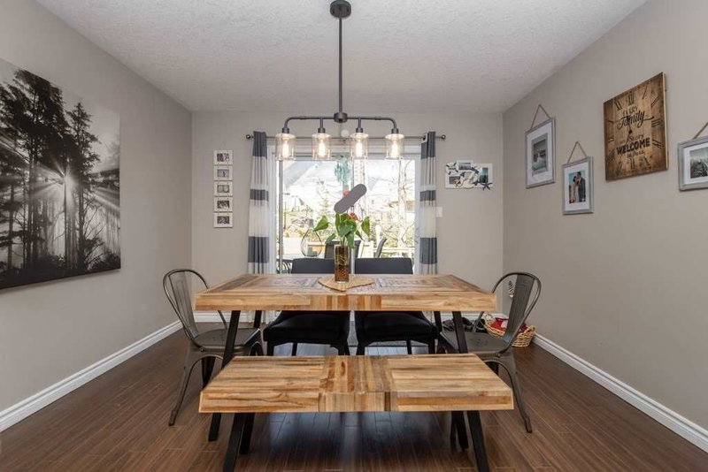 310 Golf Course Rd, Wasaga Beach, L9Z1S5 | Image 3