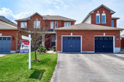 Townhouse sold at 22 Ridwell Street, Barrie, Ontario, L4N 0X2 - Edgehill Drive - MLS: S4443540