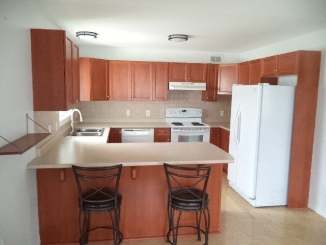 61 Pennsylvania Ave, Wasaga Beach, L9Z3A8 | Image 2