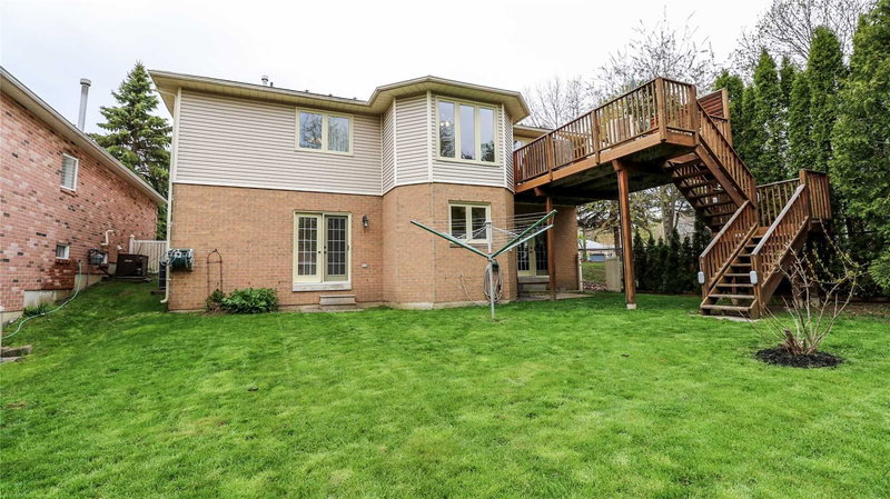 17 Barre Dr, Barrie, L4N7N6 | Image 2