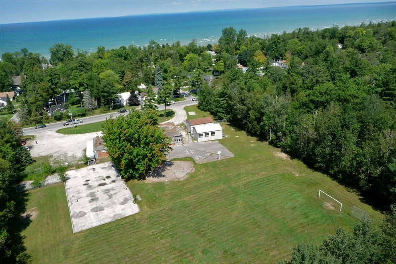 3267 Mosley St, Wasaga Beach, L9Z1V2 | Image 3