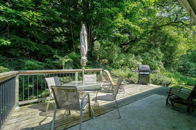 24 Birch Grove Dr, Oro-Medonte, L4M 4Y8 | Image 3