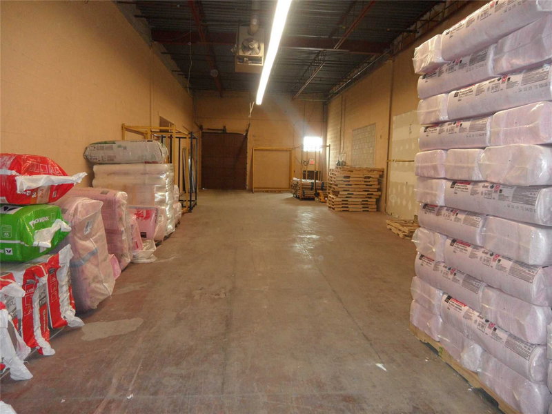 13 - 33 Alliance Blvd, Barrie, L4M5K2 | Image 2