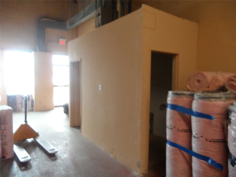 13 - 33 Alliance Blvd, Barrie, L4M5K2 | Image 3