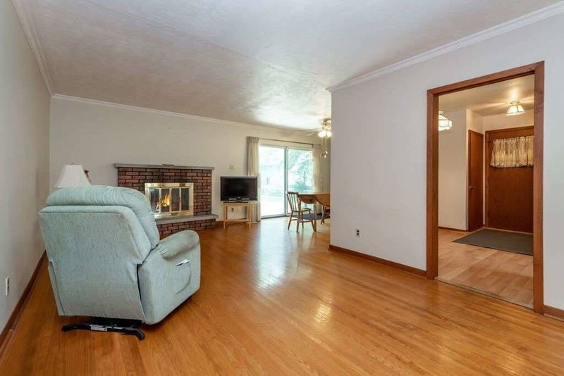 4 Sturgeon Bay Rd, Severn, L0K 1E0 | Image 3