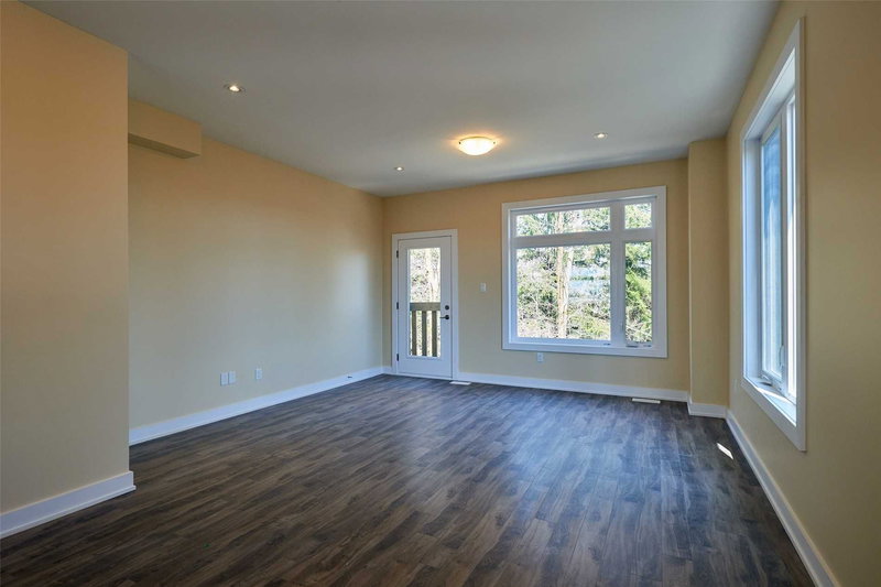 52 - 540 Essa Rd, Barrie, L4N 9E5 | Image 2