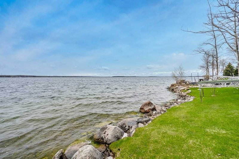 376 Brewery Lane, Orillia, L3V 7H8 | Image 3