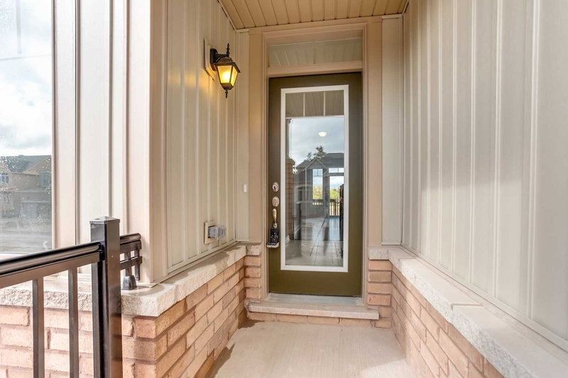 115 Kirby Ave, Collingwood, L9Y 4C5 | Image 2