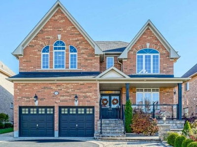 Detached House sold at 133 The Queensway Way, Barrie, Ontario, L4M0B4 - Innis-Shore - MLS: S4650078