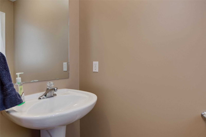 38 - 430 Mapleview Dr E, Barrie, L4M4S7 | Image 2