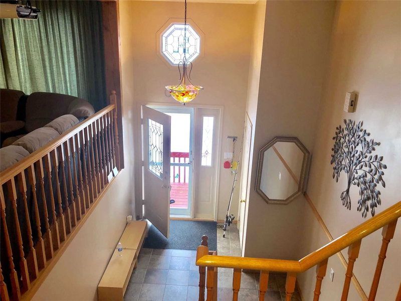 51 Beck Blvd, Penetanguishene, L9M 1E2 | Image 3