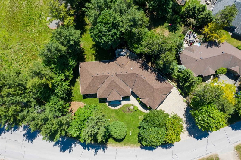 7 Highland Dr, Oro-Medonte, L0L 2L0 | Image 2