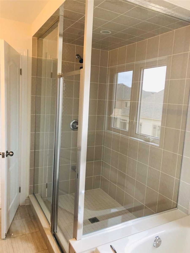 95 Tracey Lane, Collingwood, L9Y 3Z1 | Image 2