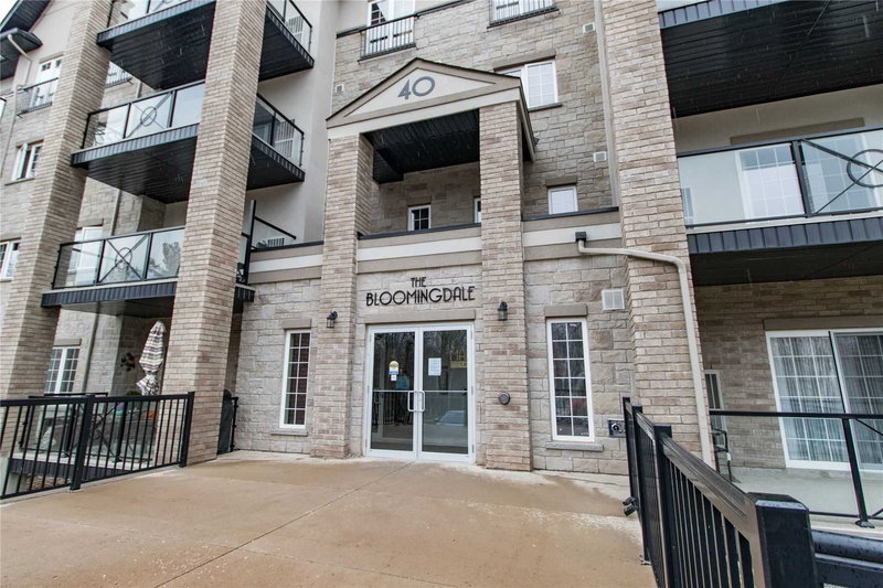 303 - 40 Ferndale Dr S, Barrie, L4N2L3 | Image 2