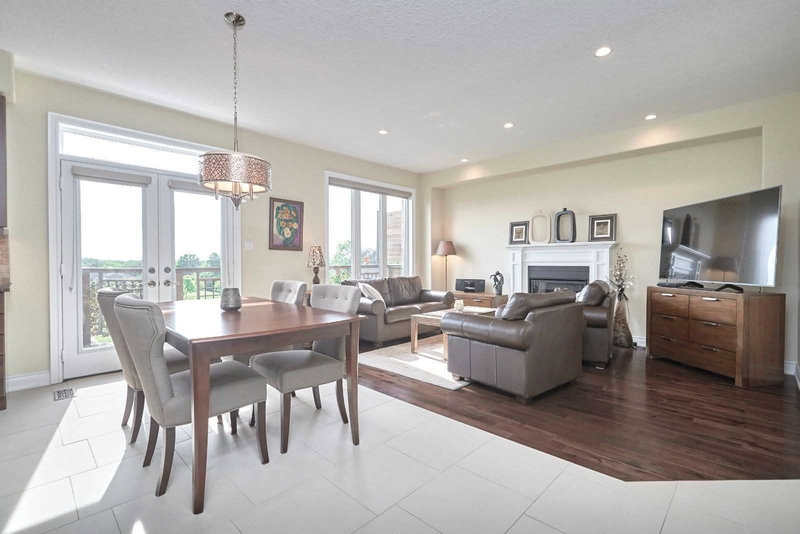 137 Jewel House Lane, Barrie, L4N6E1 | Image 2