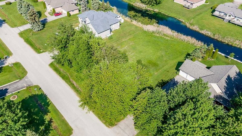 81 Bayshore Dr, Ramara, L0K1B0 | Image 2