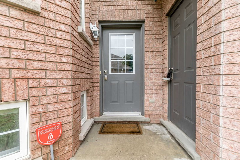 61 Stollar Blvd, Barrie, L4M 6N3 | Image 3