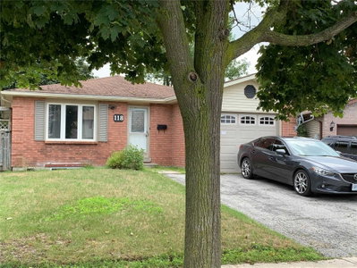 Detached House sold at 118 Shakespeare Crescent, Barrie, Ontario, L4N6B7 - Letitia Heights - MLS: S4859005