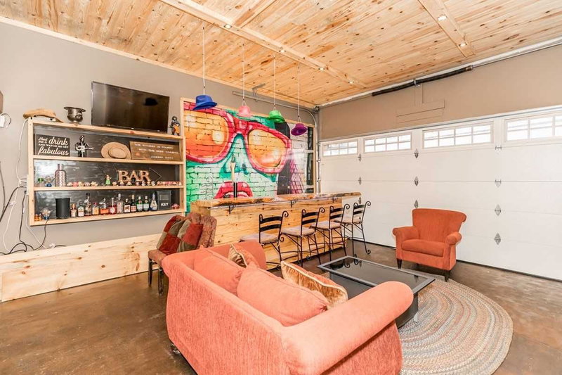 11 Oakmont Ave, Oro-Medonte, L0L 2L0 | Image 2